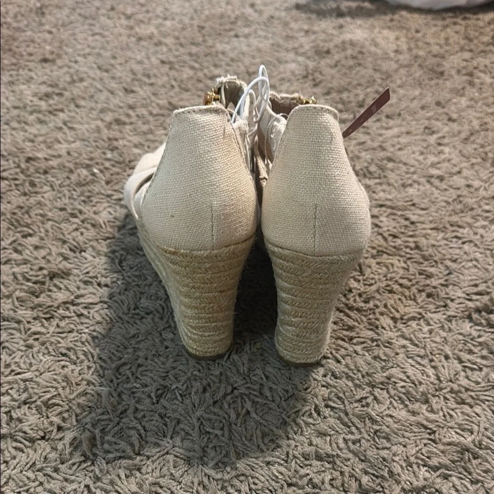 Women's Cream Zip-Front Wedge Sandals